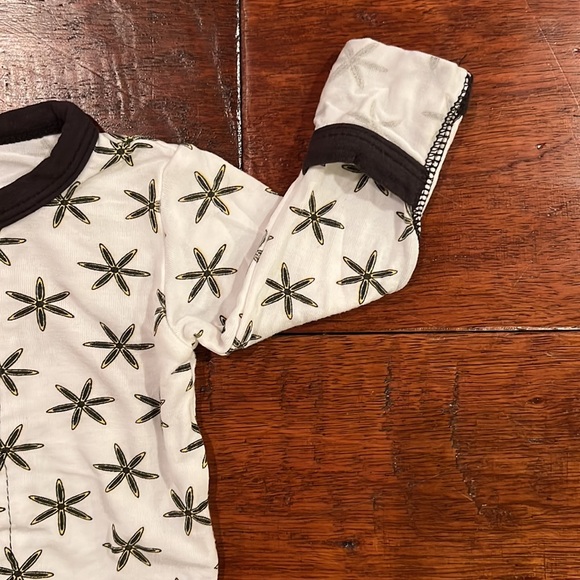 KicKeePants Footie Pajamas, newborn - Picture 2 of 3